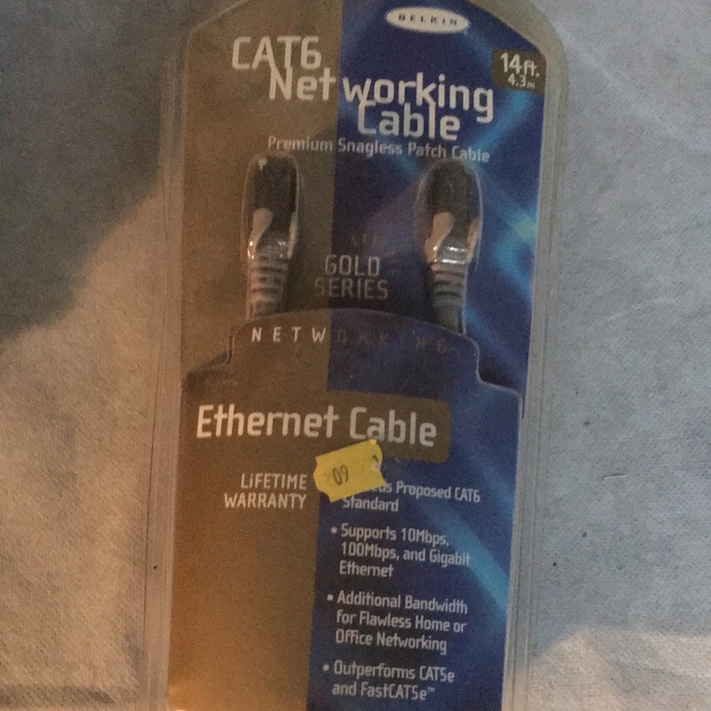 NWT Networking cable
